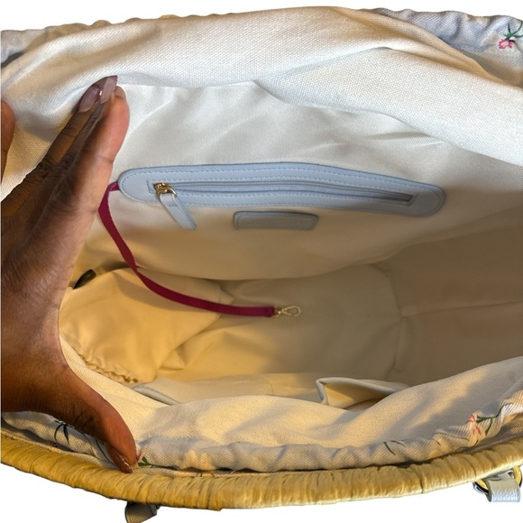 ON 34TH ISABELLAA STRAW MEDIUM DRAWSTRING TOTE NWT - Picture 4 of 8